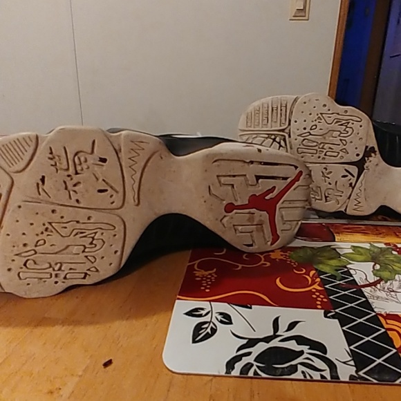 Jordans - Picture 5 of 5